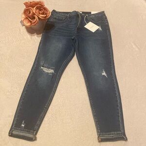 KANCAN NWT Size 13/30 High Rise Ankle Skinny Distressed Blue Jeans